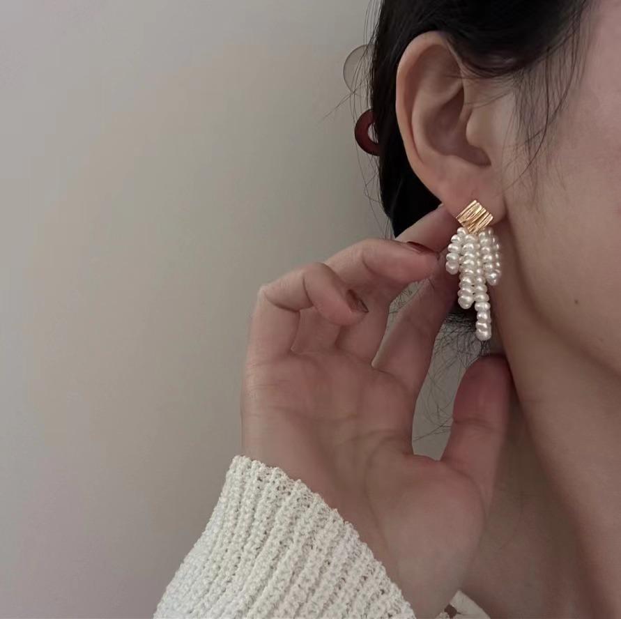 FURINA JEWELRY Vintage pearl earrings/clip-ons